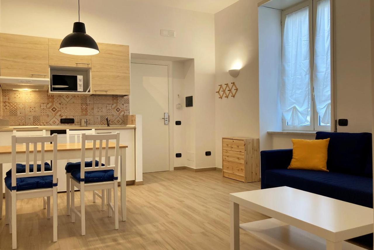 La Casa Blu Nel Cuore Storico Di Napoli Exterior photo