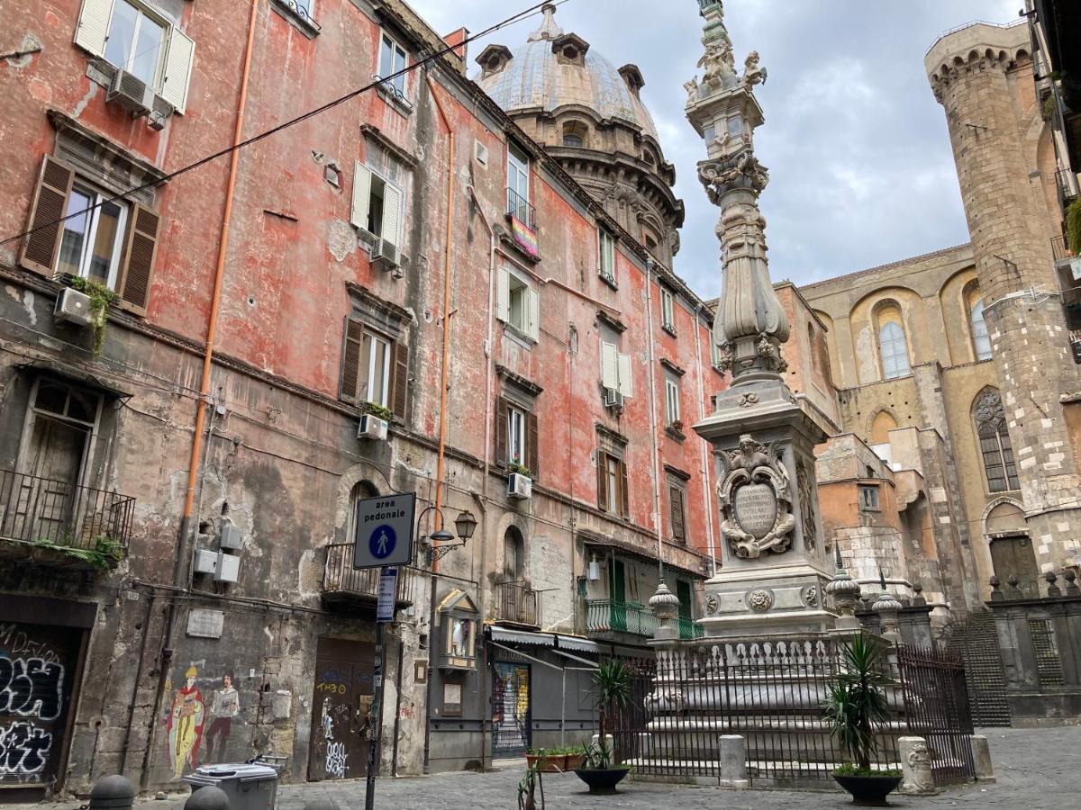 La Casa Blu Nel Cuore Storico Di Napoli Exterior photo