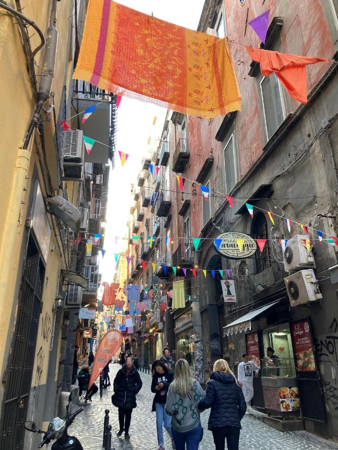 La Casa Blu Nel Cuore Storico Di Napoli Exterior photo