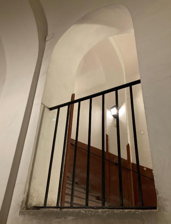 La Casa Blu Nel Cuore Storico Di Napoli Exterior photo